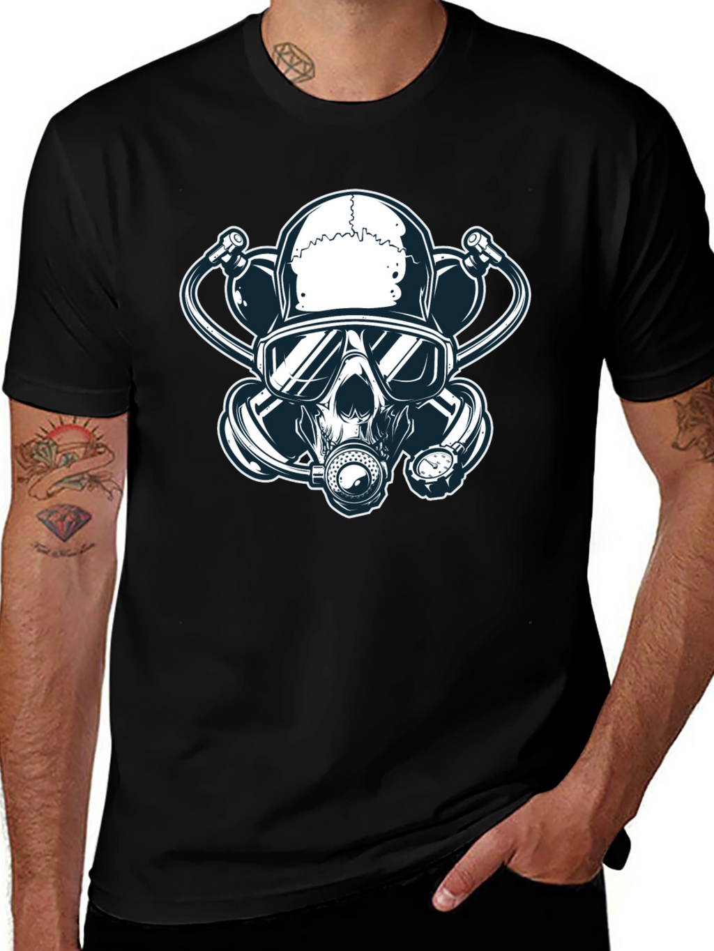 Skull Gas Mask Graphic T-Shirt - Edgy Streetwear