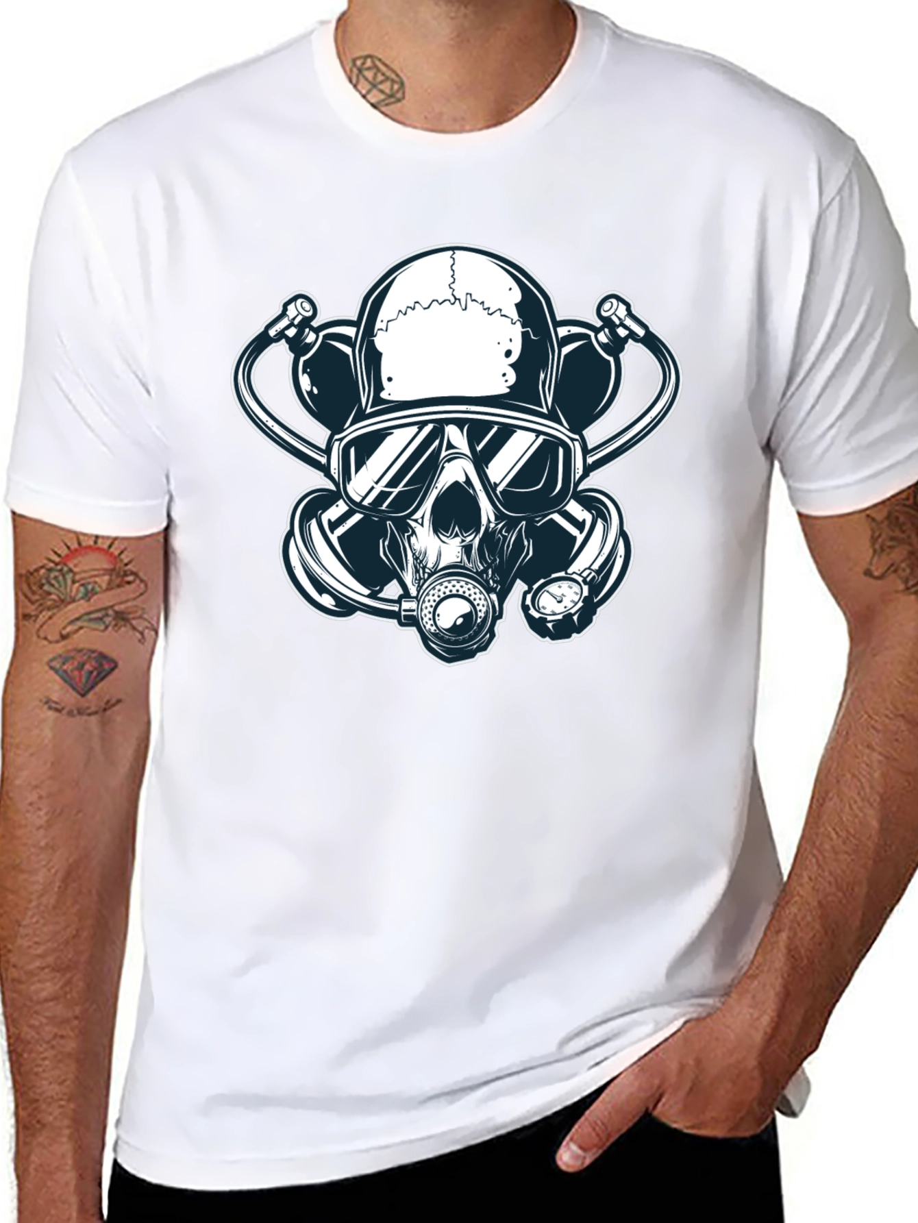 Skull Gas Mask Graphic T-Shirt - Edgy Streetwear
