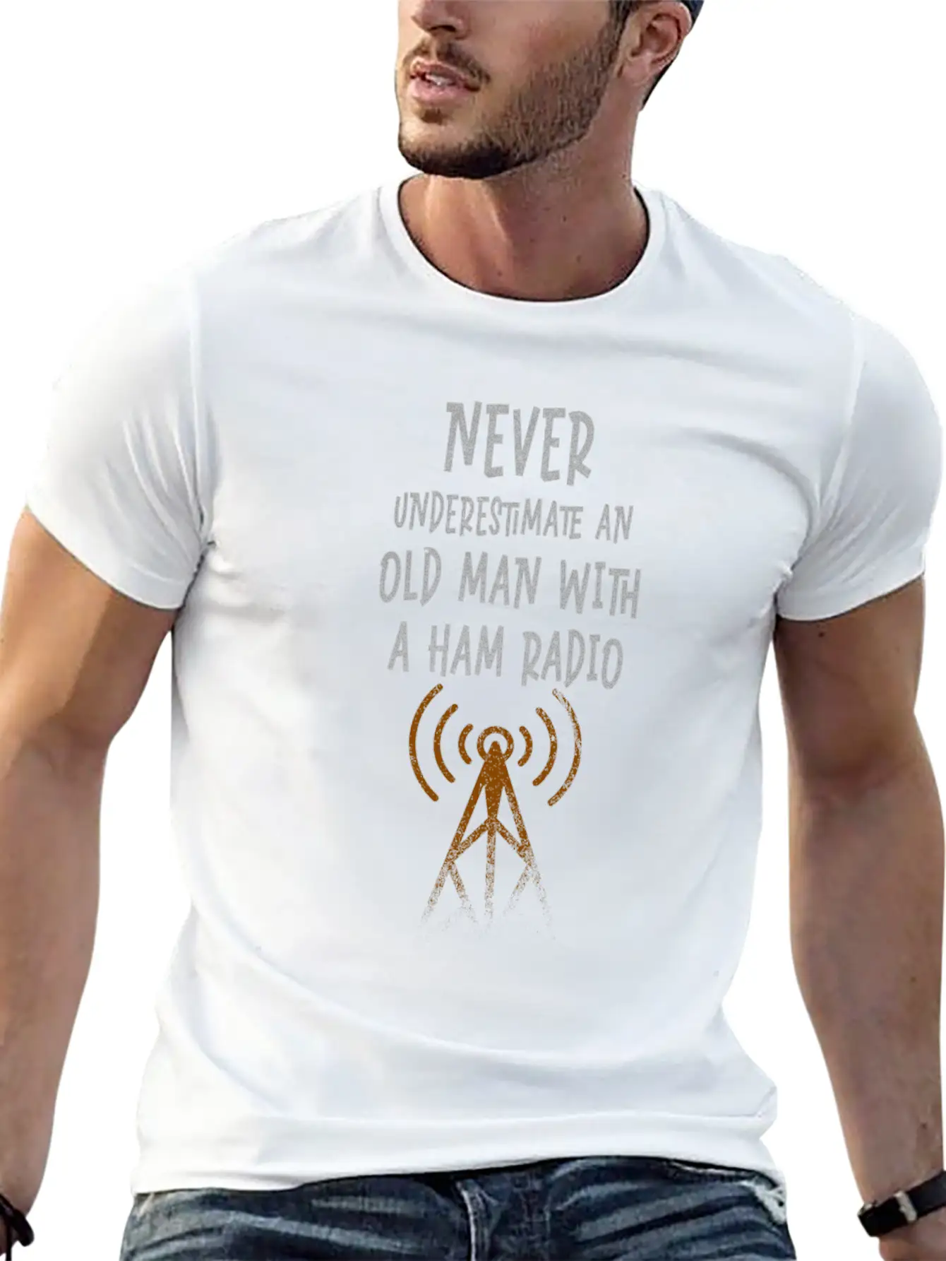 Never Underestimate An Old Man With A Ham Radio Unisex Casual T-Shirt – Clean Design For Daily Comfort