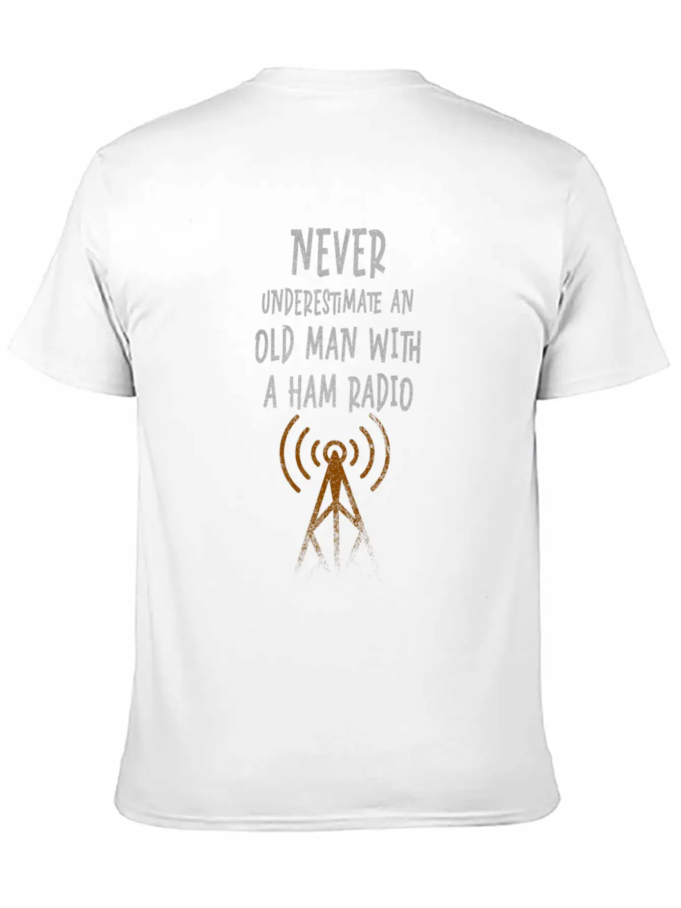 Never Underestimate An Old Man With A Ham Radio Unisex Casual T-Shirt – Clean Design For Daily Comfort