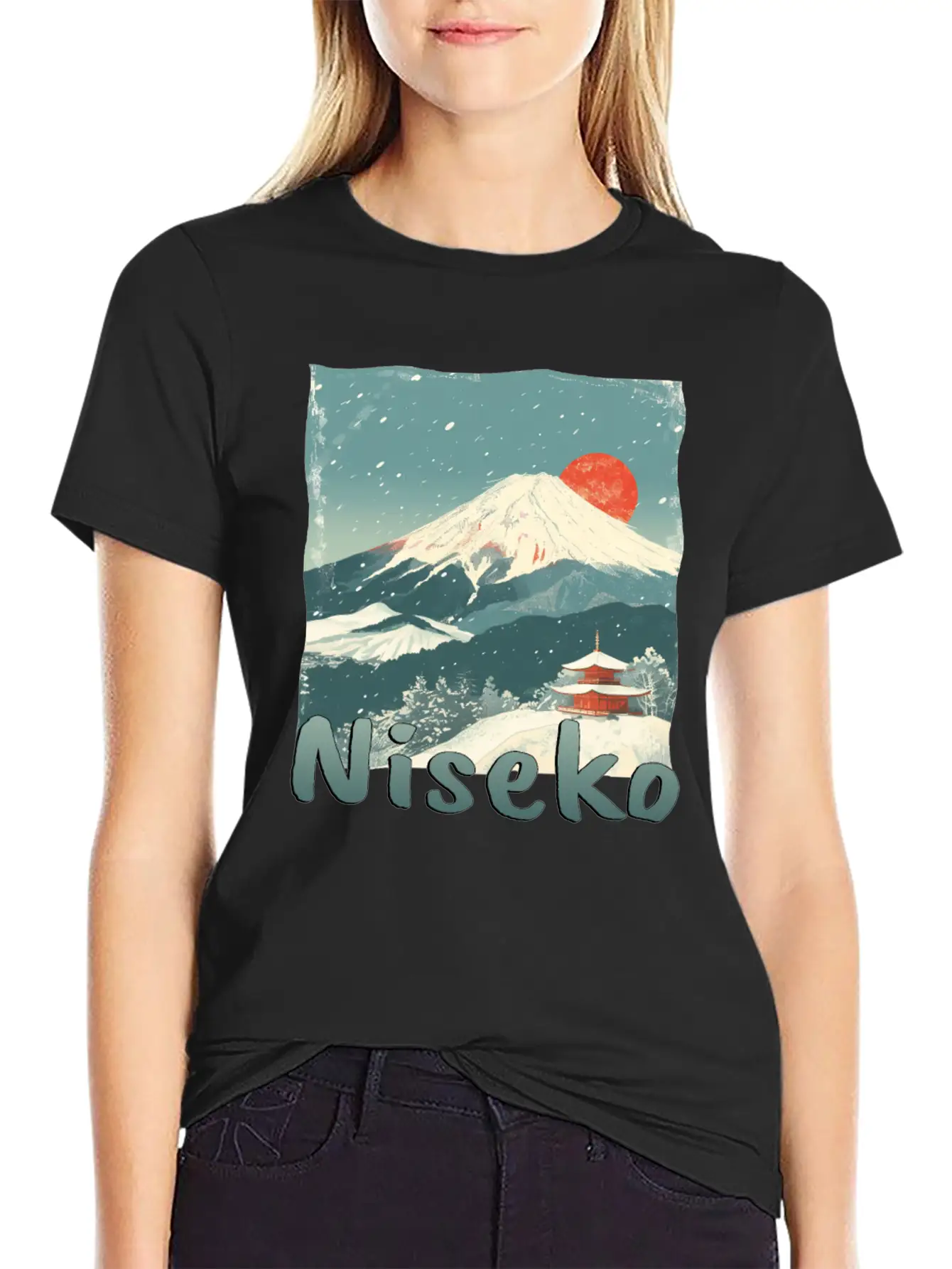 Niseko Japan Volcano Sunset Winter Winter Vacation Stylish Everyday T-Shirt – Unisex Basic Cotton Tee