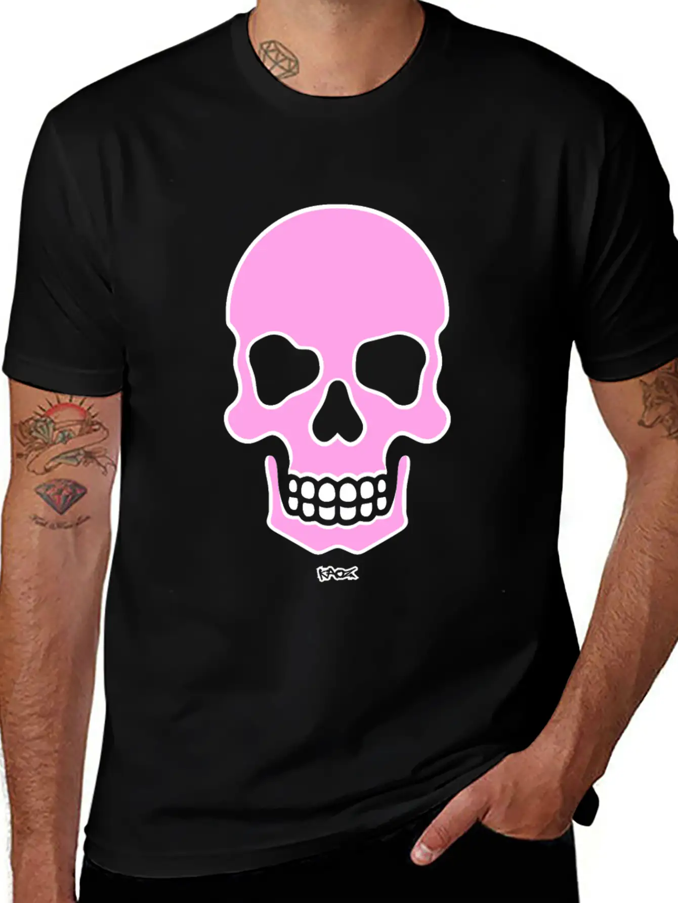 Pink Smiling Skull Unisex Casual T-Shirt – Clean Design For Daily Comfort