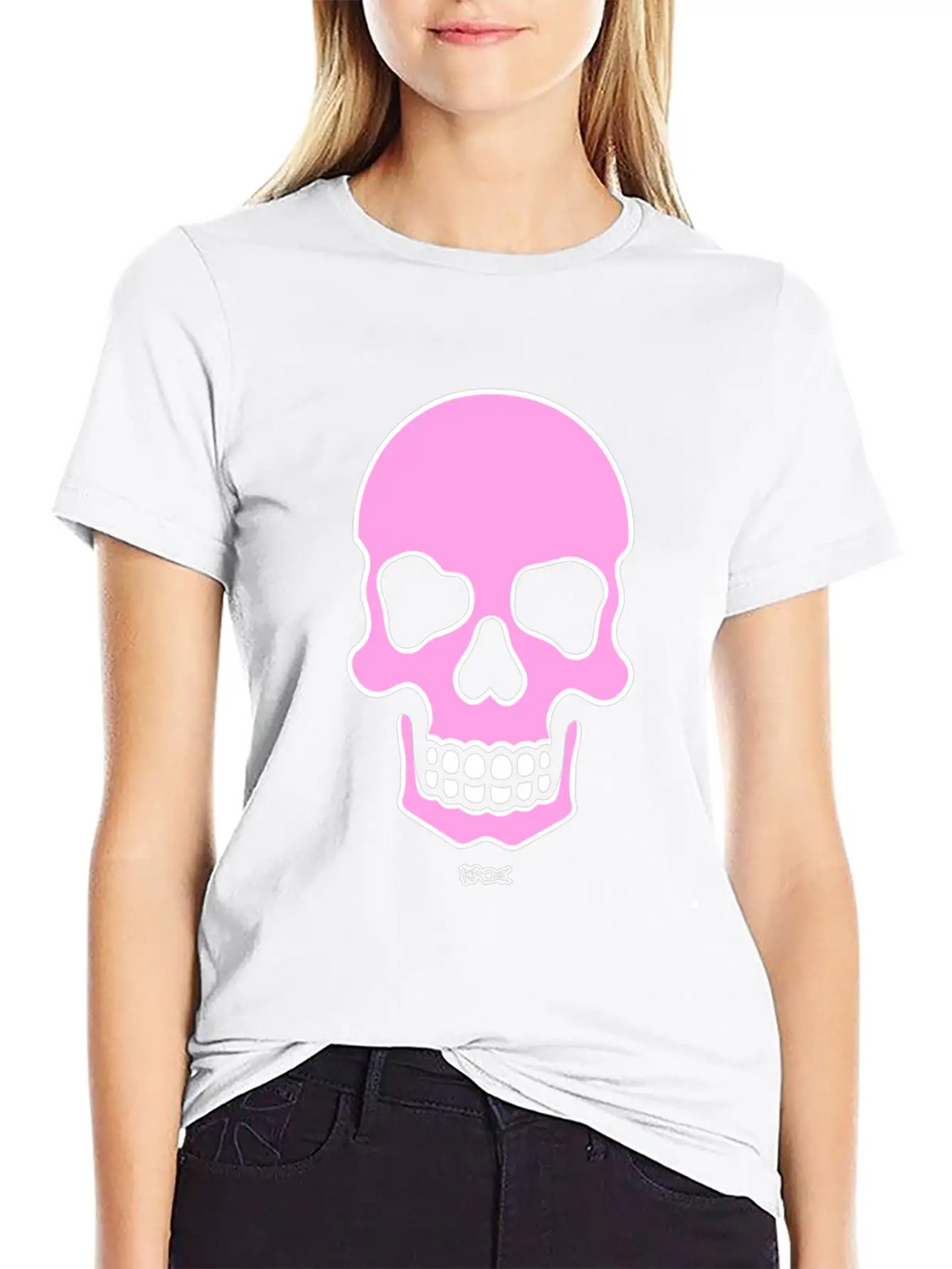Pink Smiling Skull Unisex Casual T-Shirt – Clean Design For Daily Comfort