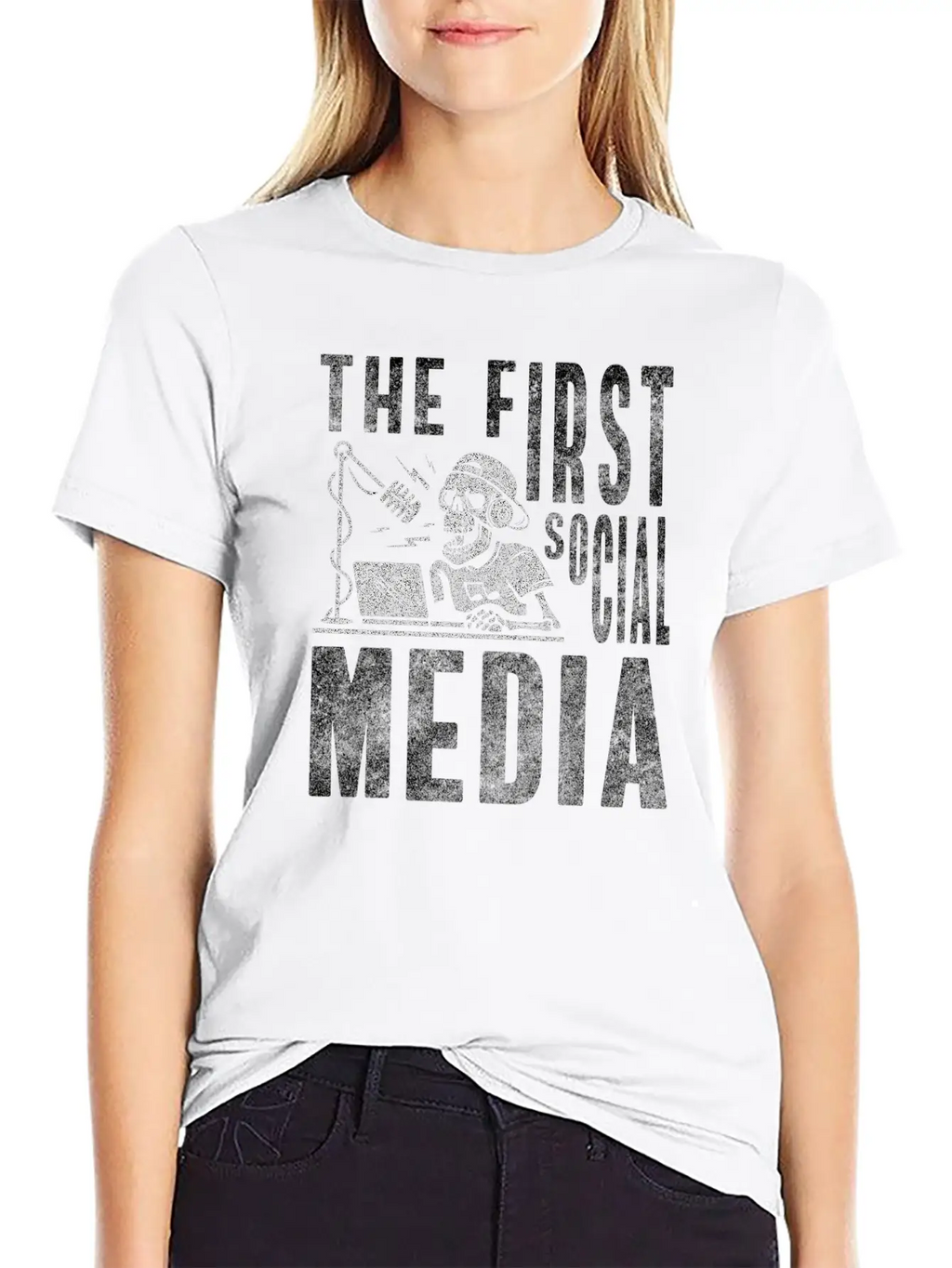 Presenter Show Transmitter Announcement Classic Fit Graphic Tee For Daily Comfort – Unisex Cotton Shirt