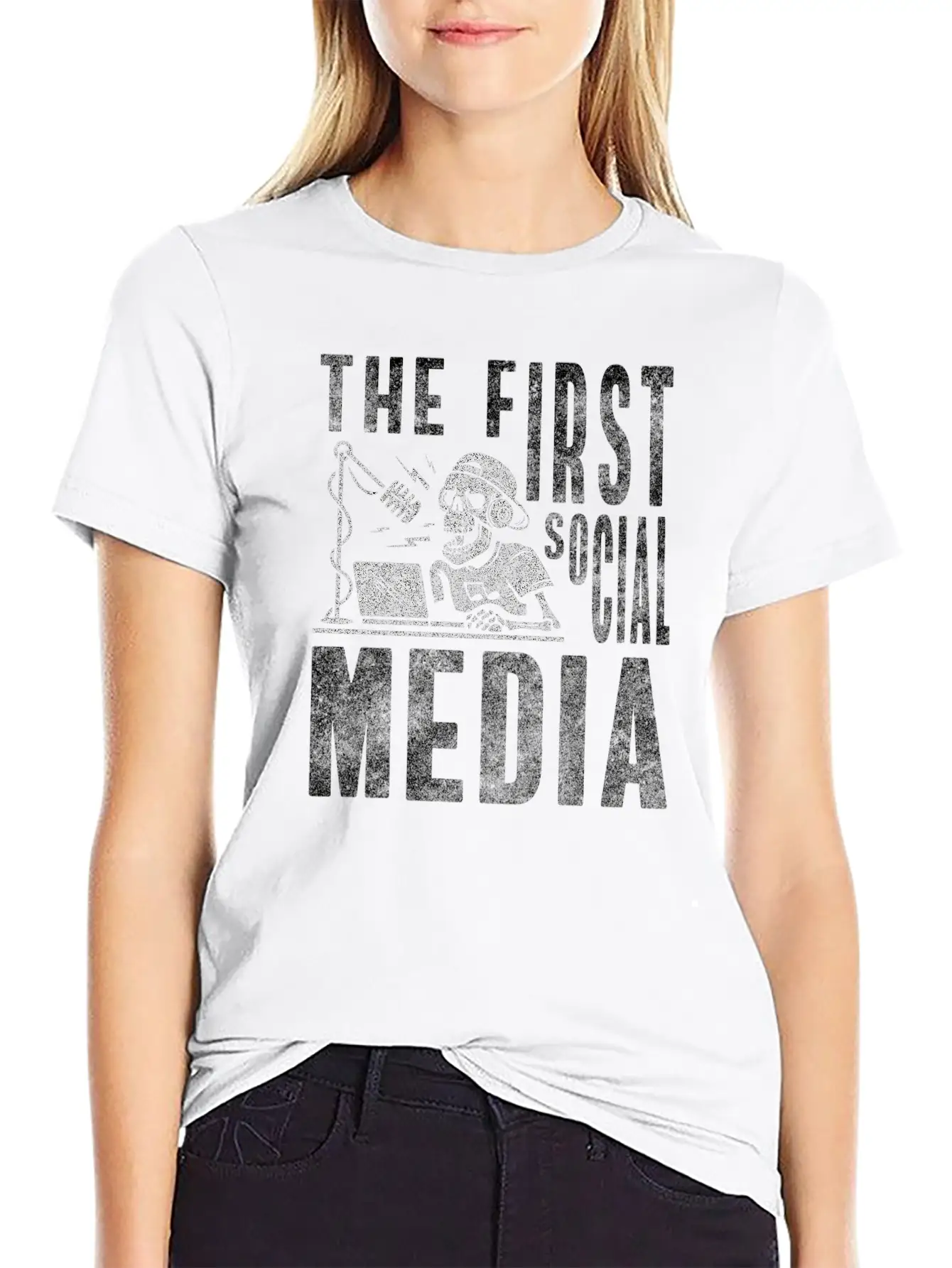 Presenter Show Transmitter Announcement Classic Fit Graphic Tee For Daily Comfort – Unisex Cotton Shirt