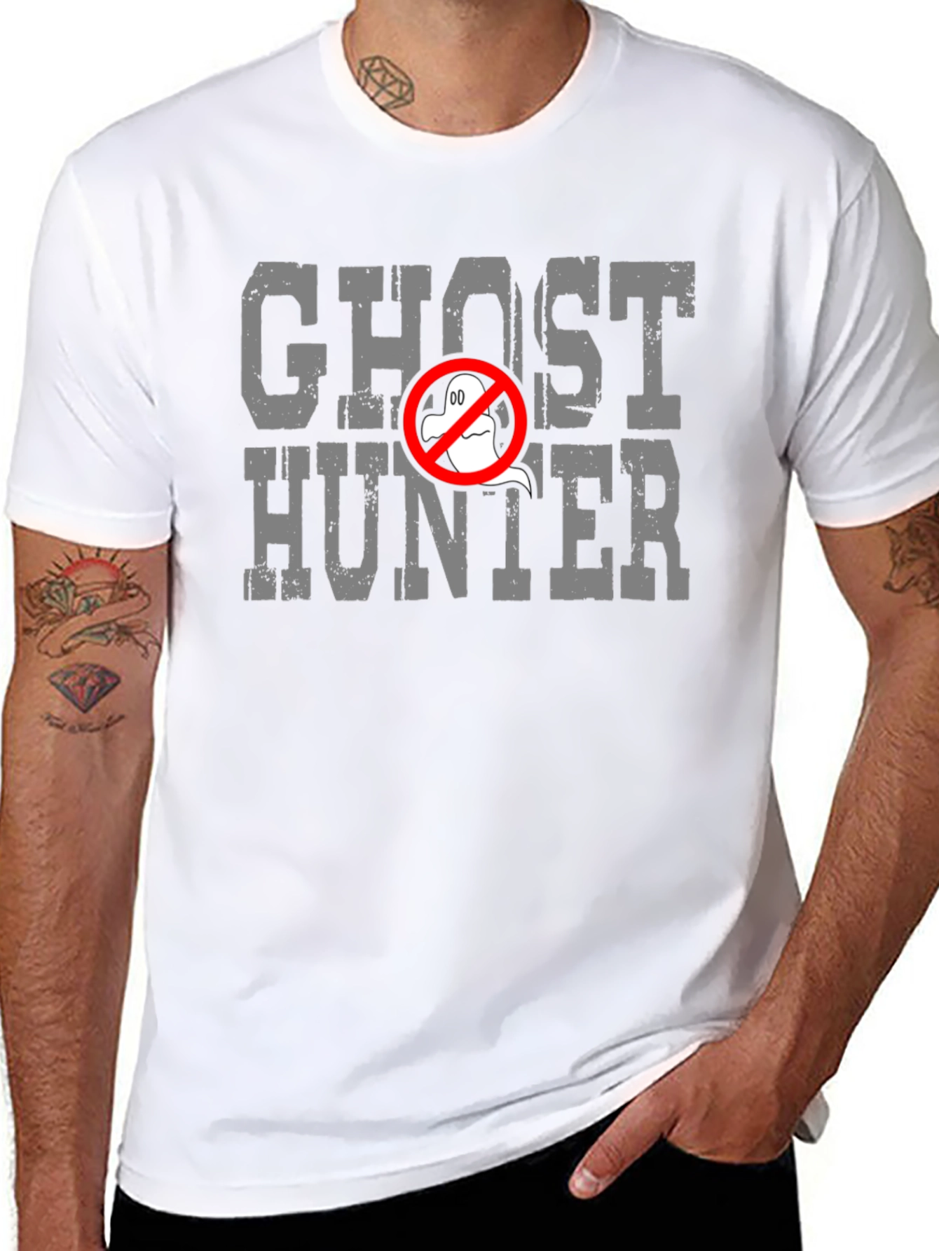Ghost Hunter Novelty Graphic T-Shirt