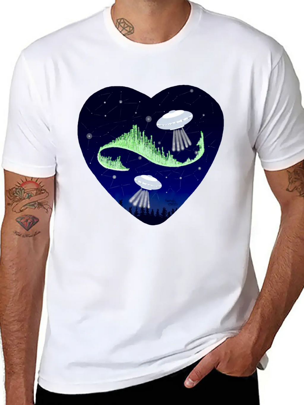 UFO And Northern Lights Unisex Short Sleeve Soft Cotton T-Shirt – Casual Everyday Wear