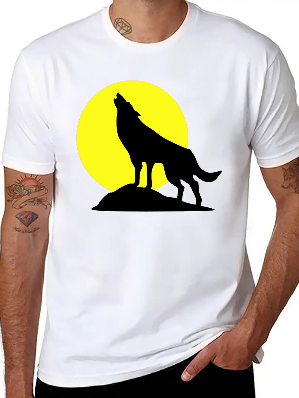 Wolf And Full Moon, Wolve Breathable Soft Cotton T-Shirt – Timeless Casual Look