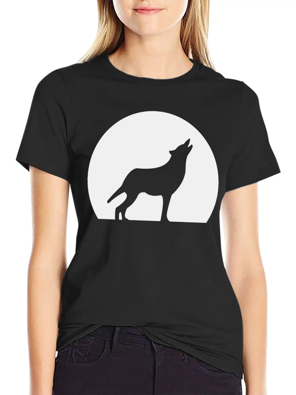 Wolf Howling At Moon Unisex Casual T-Shirt – Clean Design For Daily Comfort