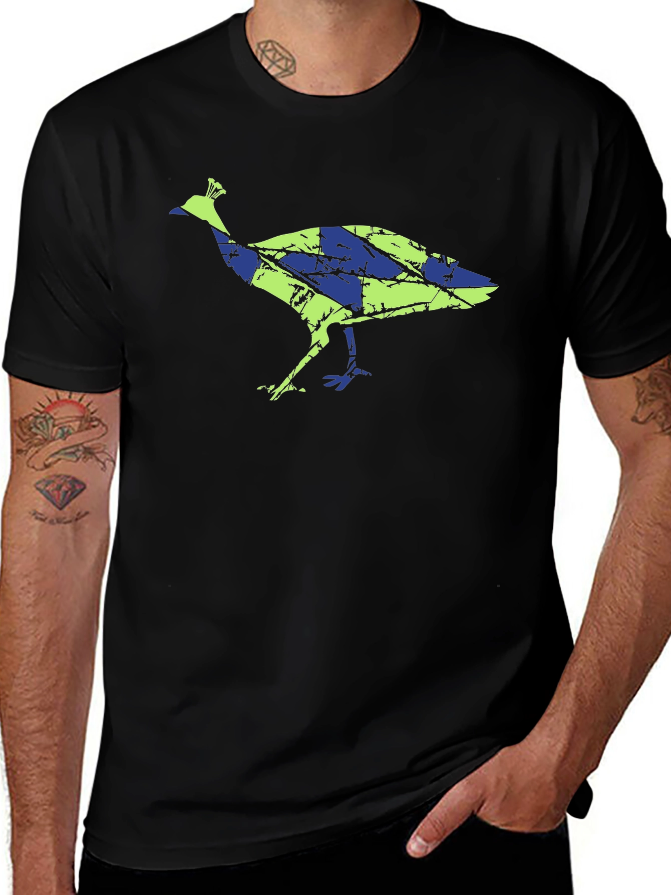Unique Peacock Graphic Tee - Modern Design