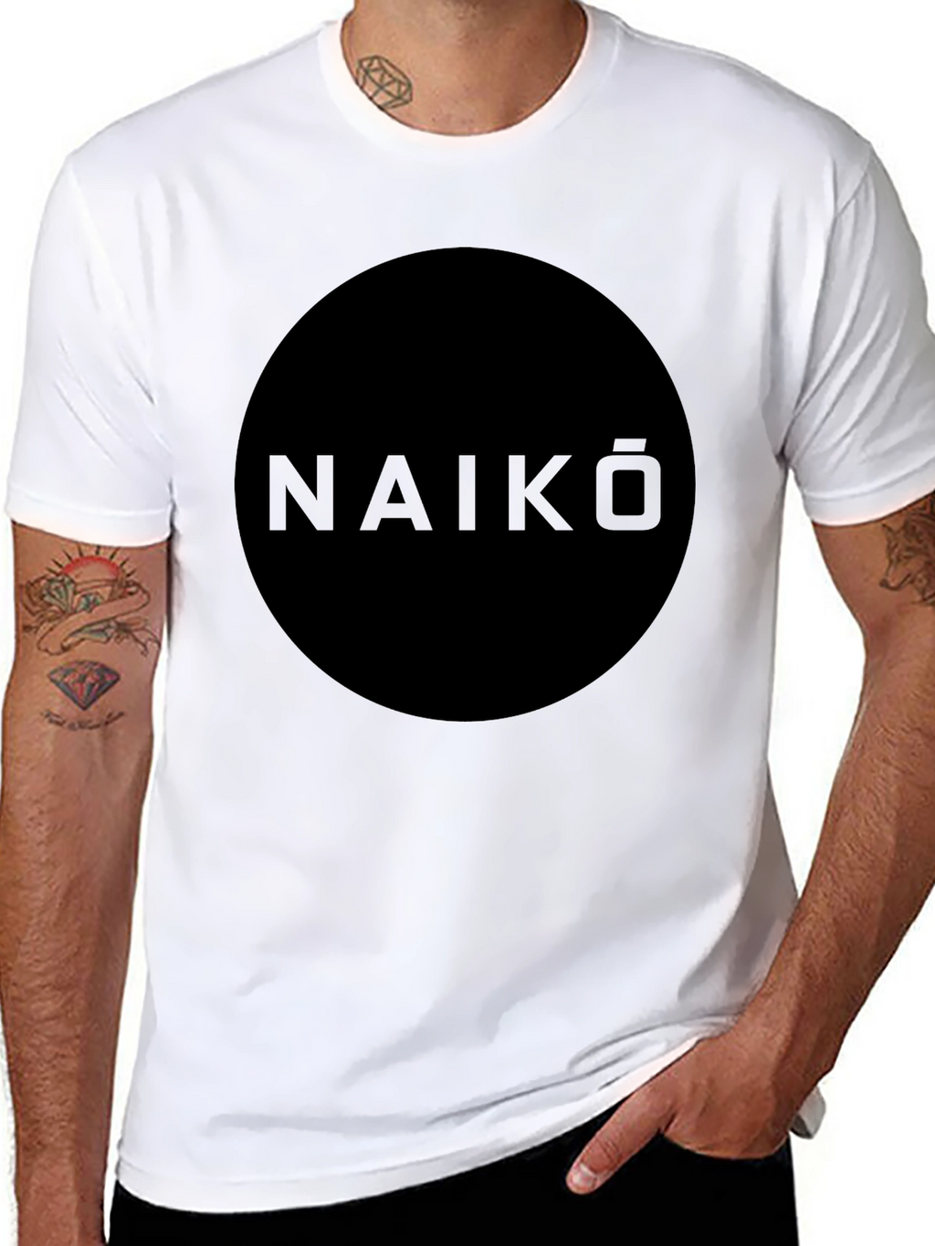 Black Naiko Graphic Tee - Modern Style